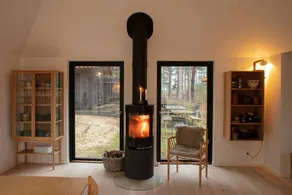 Holiday home with BBQ & terrace | Water view - Image 4