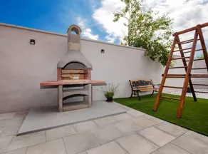 Comfy Holiday Home In Smoljanci With Private Terrace - Image 5