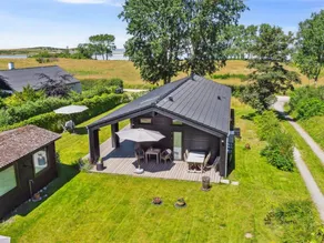 Holiday home with terrace & BBQ | Sea view - Image 5