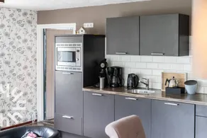 Holiday home with garden, barbecue & terrace - Image 5