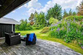 House with BBQ - Image 3