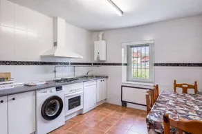House | Mountain view - Image 4
