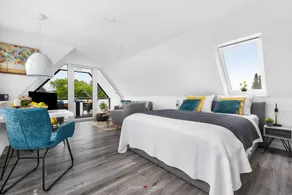 Beste Stuuv - balcony, garden furniture, washing machine, TV, parking space - Image 3