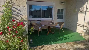 Fully equipped lovely holiday home with garden & terrace | Garden view - Image 3