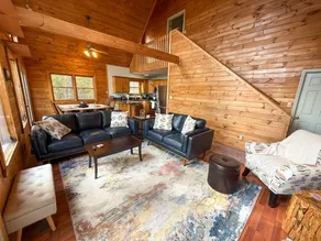 Family-oriented holiday home with hot tub, garden & fast internet | Mountain view | Dogs allowed - Image 3