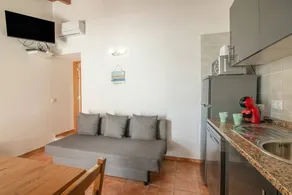 Villa with terrace & BBQ - Image 2