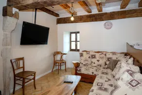 Ferienwohnung 'Les Hirondelles' mit Bergblick, privater Terrasse und Garten - Image 2
