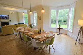 Child-friendly charming cottage with garden, BBQ & terrace | Sea view - Image 3