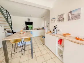 Renovated Family Home 50m from the Sea – 4 Bedrooms, Garden, Walk to the Beach! - Image 5
