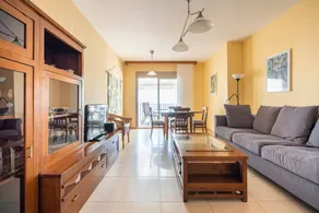 Holiday Home 'Oliva' with Sea View, Wi-Fi and Air Conditioning - Image 3