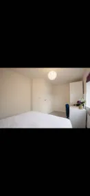 Habitación en casa de familia con jardín | Vistas a la naturaleza - Image 3