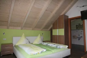 Child-friendly guest house with sauna, garden & terrace - Image 3