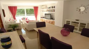 Acogedor apartamento apta para familias con piscina, barbacoa y terraza | Vistas a la montaña | Ideal para trabajar remoto | Se admiten mascotas - Image 4