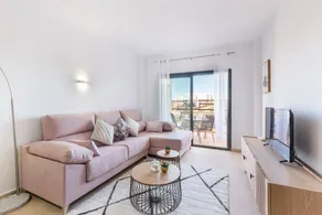 Flat with fast internet, pool & terrace | Mountain view - Image 3