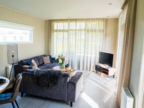 Lovely house with garden - Image 3
