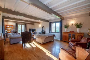 Villa with garden, BBQ & terrace - Image 3