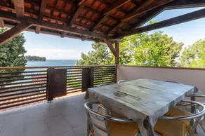 Holiday apartment with terrace & BBQ | Sea view - Image 5