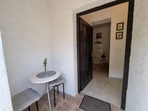 Flat with barbeque | Garden view - Image 2