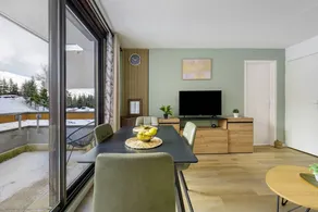 Holiday apartment with terrace & heated pool | Mountain view - Image 4