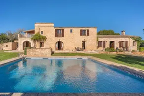 Ferienwohnung "Es turo de Cabrera" mit Garten, Pool & A/C - Image 2