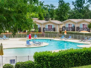 Beautiful private room with pool | Pets are welcome - Image 2