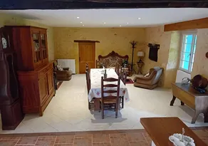 Holiday home with terrace, garden & BBQ - Image 4
