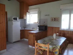 House with BBQ & garden | Nature view - Image 4