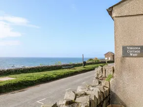 Family-friendly beautiful cottage with garden & BBQ | Close to the beach - Image 3