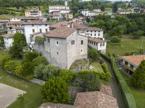 Appartamento con barbecue, giardino e terrazza - Image 2