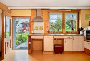 Apartment 'Zur Igelwiese' with Private Terrace, Shared Garden and Wi-Fi - Image 4
