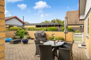 House with terrace & barbeque - Image 4