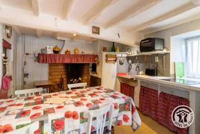 Gite with garden & BBQ - Image 3
