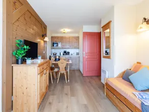 Appartement avec sauna et piscine chauffée | Vue montagne - Image 2
