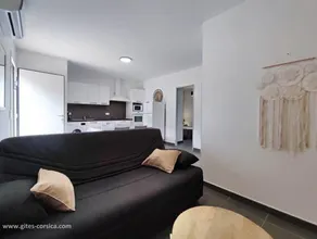 Gite with terrace, heated pool & barbeque - Image 4