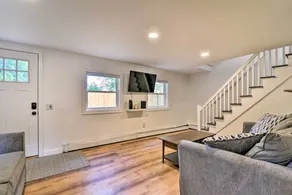 Central Mount Pleasant Retreat w\/ Patio & Grill! - Image 5