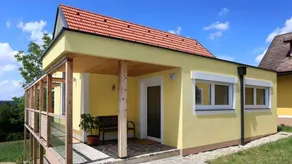 Apartment with garden, terrace & barbeque - Image 3