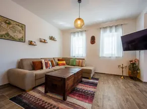 Charming and Tranquil Kastel Gomilica Apartment with Balcony and Patio - Three Bedroom Apartment - Image 4