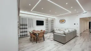 Charmante chambre chez l'habitant entièrement équipée avec internet haut débit et terrasse | Vue ville - Image 2