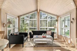 Fully equipped house with terrace, sauna & BBQ - Image 3
