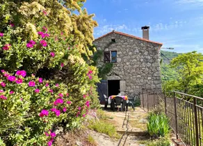 Charming house in Valleraugue with shared pool. - Image 2