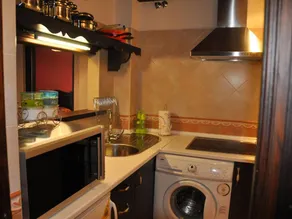 Wohnung mit Garten - Image 5