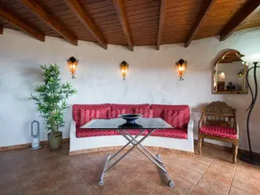Villa with barbecue, garden & pool | Garden view - Image 2