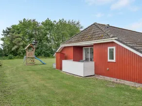 Casa vacacional apta para familias con piscina privada, terraza y sauna - Image 5