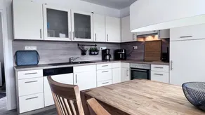 Apartment with terrace, BBQ & garden | Panoramic view - Image 3