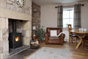 Greenfinch Cottage - Image 2