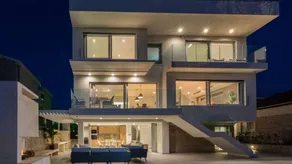 Flat with garden, terrace & barbecue - Image 2