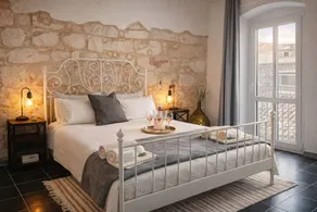 Chambre privée avec terrasse | Proche Dôme Saint-Georges | Vue ville - Image 4