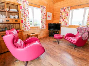 Cottage avec jardin et jacuzzi - Image 5