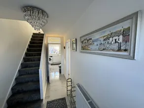 Child-friendly charming house - Image 2
