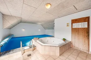 Holiday home with private pool, terrace & sauna - Image 3